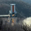 Tên lửa đẩy rời bệ phóng trong một cuộc thử nghiệm của Triều Tiên. (Nguồn: Yonhap/TTXVN)
