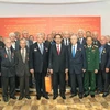 Chủ tịch nước Trần Đại Quang tiếp đại diện Hội hữu nghị Belarus-Việt Nam và cựu chiến binh Belarus đã từng tham gia kháng chiến tại Việt Nam. (Ảnh: Nhan Sáng/TTXVN)