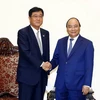 Thủ tướng Nguyễn Xuân Phúc tiếp ông Osamu Masuka, Giám đốc điều hành Tập đoàn Mitsubishi Motor. (Ảnh: Thống Nhất/TTXVN)