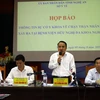 Giám đốc Sở Y tế Nghệ An Dương Đình Chỉnh chủ trì họp báo. (Ảnh: Tá Chuyên/TTXVN)