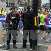 Cảnh sát tuần tra tại Manchester sau vụ đánh bom. (Nguồn: AFP/TTXVN)
