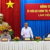 Phó Thủ tướng Thường trực Trương Hòa Bình phát biểu chỉ đạo tại buổi làm việc với lãnh đạo tỉnh An Giang. (Ảnh: Thanh Sang/TTXVN)