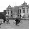 Đường phố Hà Nội trong những ngày giặc Mỹ đánh phá ác liệt, cuối tháng 12/1972. (Ảnh: Tư liệu TTXVN)