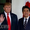 Tổng thống Mỹ Donald Trump (trái) và Thủ tướng Nhật Bản Shinzo Abe trong cuộc gặp tại Nhà Trắng ngày 26/4/2019. (Nguồn: THX/TTXVN)