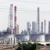 Một cơ sở khai thác dầu tại cảng Jubail, Saudi Arabia. (Nguồn: AFP/TTXVN)