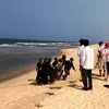 Quảng Bình: Một du khách bị sóng cuốn mất tích khi tắm biển
