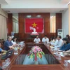 Phó Chủ tịch UBND thành phố Cần Thơ Đào Anh Dũng làm việc với Đoàn công tác của Đại sứ quán Đan Mạch tại Việt Nam đến tìm hiểu hợp tác đầu tư. (Ảnh: Ánh Tuyết/TTXVN)