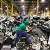Tái chế rác thải điện tử đang trở thành một nhiệm vụ quan trọng. (Nguồn: National Geographic) 
