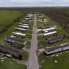 Những ngôi nhà bị phá hủy sau khi bão Laura quét qua Grand Lake, bang Louisiana (Mỹ) ngày 27/8/2020. (Nguồn: AFP/TTXVN)