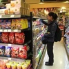 Hàng hóa được bày bán tại một siêu thị ở Bắc Kinh, Trung Quốc. (Nguồn: AFP/TTXVN) 