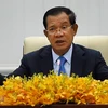 Thủ tướng Campuchia Samdech Hun Sen tại cuộc họp báo ở Phnom Penh. (Ảnh: AFP/TTXVN)