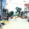Phong tỏa 5 thôn tại xã Quỳnh Lập khi có một trường hợp mắc COVID-19. (Ảnh: Tá Chuyên/TTXVN) 