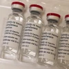 Vaccine ngừa COVID-19 của AstraZeneca. (Ảnh: AFP/TTXVN) 