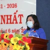 Bà Hồ Thị Cẩm Đào, tân Chủ tịch HĐND tỉnh Sóc Trăng khóa X, nhiệm kỳ 2021-2026 phát biểu tại Hội nghị. (Ảnh: Chanh Đa/TTXVN)