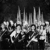 Tháng 5/1964, Phong trào Ba sẵn sàng được phát động trong thanh niên Thủ đô, sau đó lan rộng khắp miền Bắc, góp phần quan trọng vào thắng lợi của cuộc kháng chiến chống Mỹ, cứu nước. (Nguồn: TTXVN) 