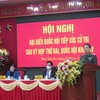 Đại tướng Phan Văn Giang, Bộ trưởng Quốc phòng phát biểu tại hội nghị tiếp xúc cử tri Thái Nguyên. (Ảnh: Trần Trang/TTXVN)
