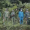 Bộ đội địa phương cùng lực lượng biên phòng tỉnh Gia Lai ngày đêm bám nắm địa bàn, gìn giữ biên cương đảm bảo cho người dân biên giới một mùa xuân bình an. (Ảnh: Hồng Điệp/TTXVN) 