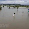 Cảnh ngập lụt do mưa lớn ở Durban, Nam Phi ngày 12/4. (Nguồn: AFP/TTXVN)