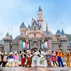 Disneyland - nơi du khách được sống cùng những nhân vật hoạt hình huyền thoại.