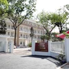 Chuẩn bị cho năm học mới, trường THCS Dương Xá (huyện Gia Lâm, Hà Nội) đã xây mới 19 phòng học, 8 nhà vệ sinh học sinh; sửa chữa, cải tạo 08 phòng học, thư viện, 2 phòng học bộ môn, sân tập đa năng. (Ảnh: Thanh Tùng/TTXVN) 