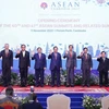 Thủ tướng Phạm Minh Chính và trưởng đoàn các nước ASEAN chụp ảnh chung tại Lễ khai mạc. (Ảnh: Dương Giang/TTXVN) 