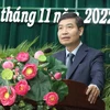 Ông Tạ Anh Tuấn phát biểu nhận nhiệm vụ Chủ tịch Ủy ban Nhân dân tỉnh Phú Yên. (Ảnh: Xuân Triệu/TTXVN) 