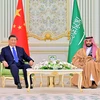 Thái tử Saudi Arabia Mohammed bin Salman Al Saud (phải) hội đàm với Chủ tịch Trung Quốc Tập Cận Bình tại Riyadh, ngày 8/12/2022. (Nguồn: THX/TTXVN)