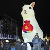 Đèn lồng Thỏ may mắn cao 12m gửi thông điệp hy vọng cho người dân Xứ sở Kim Chi trong năm mới Quý Mão 2023. (Ảnh: Anh Nguyên/TTXVN) 