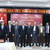 Chủ tịch nước Nguyễn Xuân Phúc và các đại biểu. (Ảnh: Thống Nhất/TTXVN) 