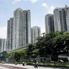Các tòa chung cư cao tầng dọc Xa lộ Hà Nội, thành phố Thủ Đức (Thành phố Hồ Chí Minh). (Ảnh: Hồng Đạt/TTXVN) 