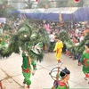 Múa rồng mây, một trong những sinh hoạt văn hóa đặc sắc tại Lễ hội Thái Bình xướng ca. (Nguồn: Báo Nam Định)