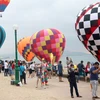 Ngày hội khinh khí cầu tại Phan Thiết chào mừng sự kiện Năm Du lịch quốc gia 2023 Bình Thuận - Hội tụ xanh. (Ảnh: Nguyễn Thanh/TTXVN) 