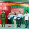 Quang cảnh buổi công khai xin lỗi ông Võ Tê và gia đình liên quan việc khởi tố, bắt giam oan trong vụ án giết người xảy ra năm 1980. (Ảnh: Nguyễn Thanh/TTXVN) 