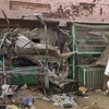 Cảnh đổ nát sau các cuộc pháo kích vào một khu chợ ở thủ đô Khartoum, Sudan, ngày 1/6/2023. (Ảnh: AFP/TTXVN) 