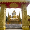 Chùa Kiri Sattray Menchey, người dân thường quen gọi là chùa Kà Ốt, huyện Tân Châu, là một trong 6 ngôi chùa Nam Tông Khmer có kiến trúc độc đáo ở tỉnh Tây Ninh. (Ảnh: Giang Phương/TTXVN)