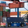 Cảng container ở Hamburg, Đức. (Ảnh: AFP/TTXVN) 