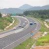 Cao tốc Phan Thiết-Dầu Giây tại lý trình km 25+419, đoạn qua xã Sông Phan, huyện Hàm Tân, Bình Thuận. (Ảnh: Nguyễn Thanh/TTXVN) 