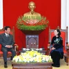 Thường trực Ban Bí thư Trương Thị Mai tiếp cựu Đại sứ đặc biệt Việt Nam-Nhật Bản Sugi Ryotaro. (Ảnh: Phương Hoa/TTXVN) 