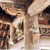 Đình Chu Quyến là công trình tiêu biểu cho kiến trúc gỗ dân gian truyền thống của Việt Nam. (Ảnh: Trần Huấn/Báo Ảnh Việt Nam) 
