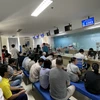 Người dân và doanh nghiệp đến làm thủ tục hành chính tại Trung tâm Phục vụ Hành chính công tỉnh Đồng Nai. (Ảnh: Nhật Bình/TTXVN)