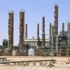Một cơ sở lọc dầu ở thị trấn Ras Lanuf, Libya. (Ảnh: AFP/TTXVN)