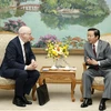 Phó Thủ tướng Trần Hồng Hà tiếp Đại sứ Phần Lan tại Việt Nam Keijio Novaron. (Ảnh: Văn Điệp/TTXVN)