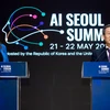 Bộ trưởng Khoa học Đổi mới-Công nghệ của Vương quốc Anh Michelle Donelan và Bộ trưởng Bộ Khoa học Công nghệ Thông tin-Truyền thông Hàn Quốc Lee Jong Ho tại Hội nghị thượng đỉnh toàn cầu về trí tuệ nhân tạo ở Hàn Quốc ngày 22/4/2024. (Ảnh: Đức Thắng/ TTXVN)