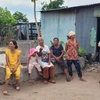 Cuộc sống thiếu thốn, tạm bợ của 38 hộ dân Suối Cạn tại huyện Phú Thiện, tỉnh Gia Lai. (Ảnh: Hoài Nam/TTXVN)