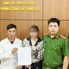 Cháu Lò Thị P bị lừa sang làm việc ở Myanmar, được Công an tỉnh Lai Châu giải cứu, trao trả cho gia đình. (Ảnh: TTXVN phát)