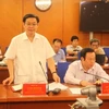 Giáo sư Vương Đình Huệ chỉ đạo sơ kết Nghị quyết Trung ương 6 tại Bộ Tài Chính (Ảnh: Thanh Liêm)