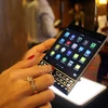 BlackBerry Passport lên kệ tại Việt Nam với giá 15,5 triệu đồng 