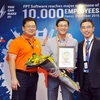 Chủ tịch FPT Software Hoàng Nam Tiến (trái) cho biết, kết thúc năm 2016, đơn vị này đạt doanh thu 230 triệu USD. (Ảnh: CTV/Vietnam+)