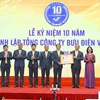 Bưu điện Việt Nam vinh dự nhận Huân chương Lao động hạng Ba. (Ảnh: Minh Quyết/Vietnam+)