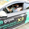 GoCar Protect tích hợp các tính năng về an toàn sức khỏe để bảo vệ tốt hơn thông qua tăng cường cho người dùng qua ba lớp “chống khuẩn X3” và mang lại sự an tâm cho tài xế và hành khách trên xe. (Ảnh: CTV/Vietnam+) 